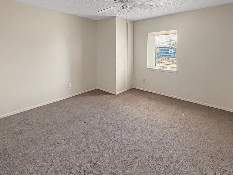 703-707 W Copper Ave — Photo 8