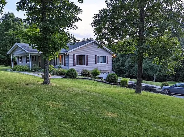 7946 King Saint Clair Rd, Osterburg, PA 16667