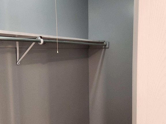 4th image of 7421 West Blvd #4