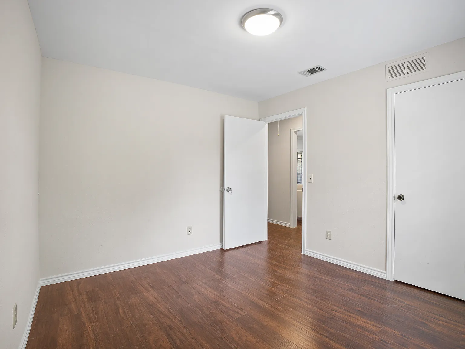 3 bed, 1518 sqft, $2,600 — Photo 4