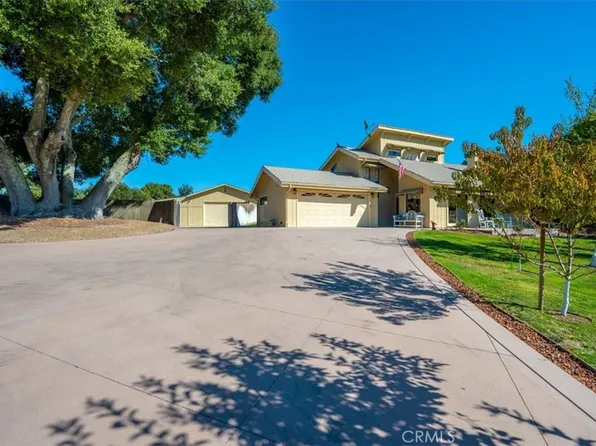 10325 Circle Oak Dr, Atascadero, CA 93422