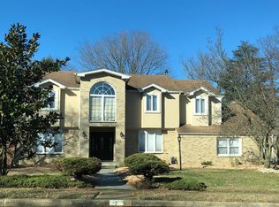 2 Whispering Pines Dr, Lincroft, NJ