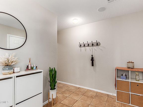 4th image of 4303 E JASPER Drive