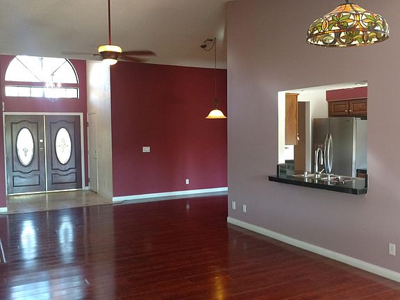 3rd image of 5417 Broadwater Ln
