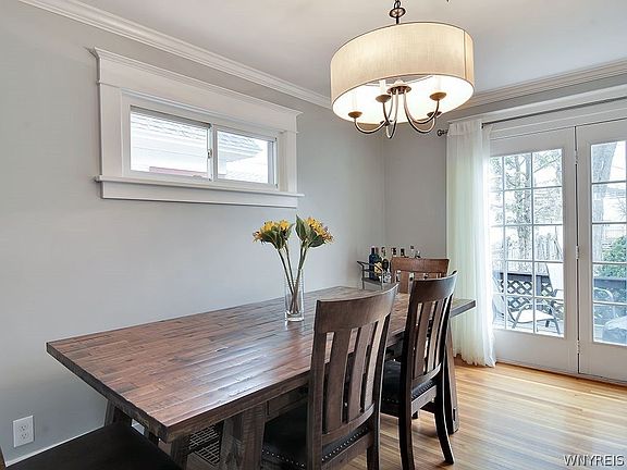2nd image of 230 McKinley Ave