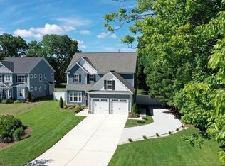 1457 Godfrey Farm Rd, Virginia Beach, VA 23454