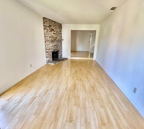 2nd image of 9101 Nasreen Dr