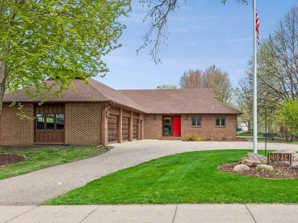 20914 Jacquard Ave, Lakeville, MN 55044