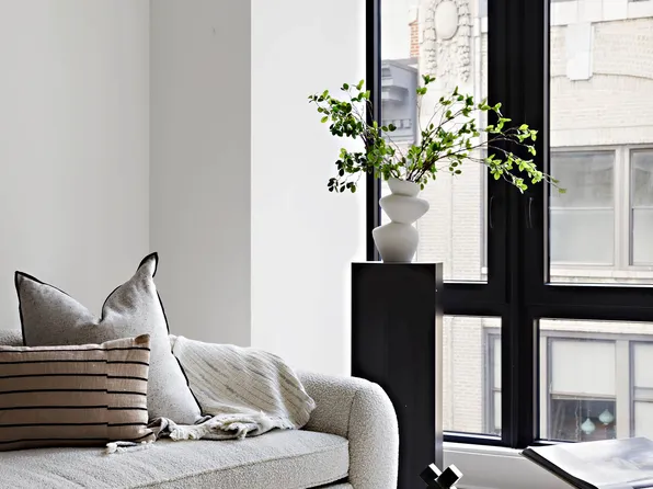 128 West 26th Street image 2 of 21