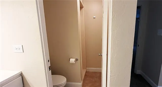324 River Oaks Dr — Photo 19