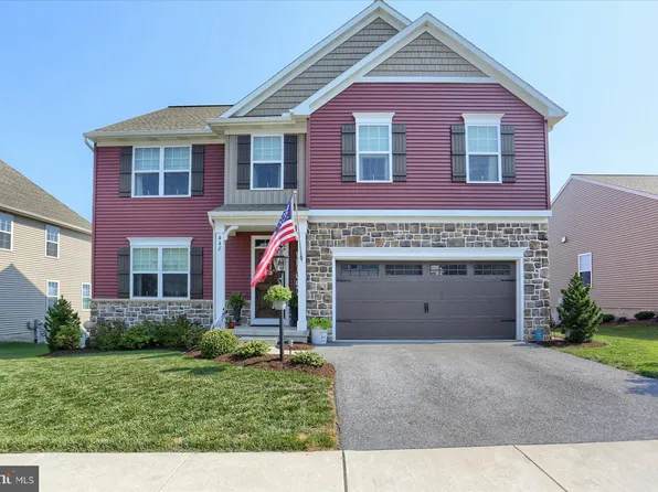 448 Lancer Dr, Columbia, PA 17512