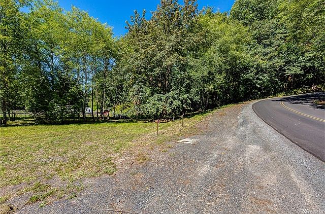 1st image of Xxx Tanglewood Dr