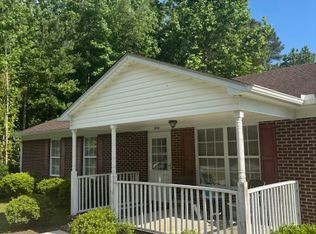 894 New Rd, Burgaw, NC 28425