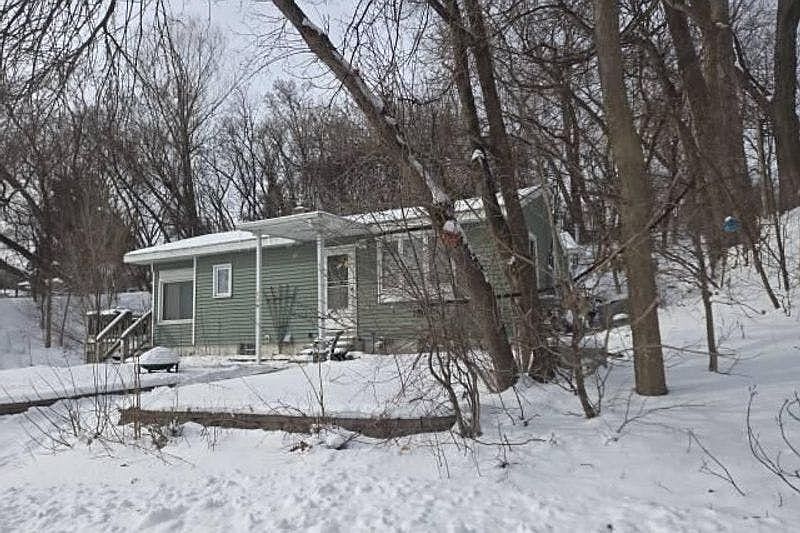 2nd image of 736 Concord St