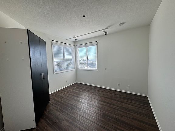 4th image of 270 Cagney Ln APT 106