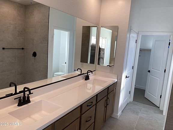 5th image of 4931 W BERYL Avenue