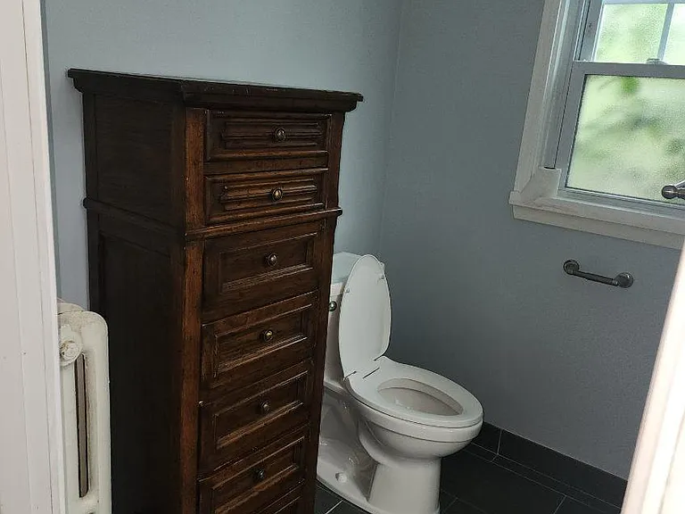 1st floor bathroom