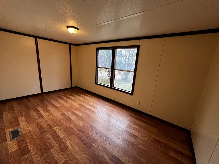 304 Wood Gate Dr — Photo 4