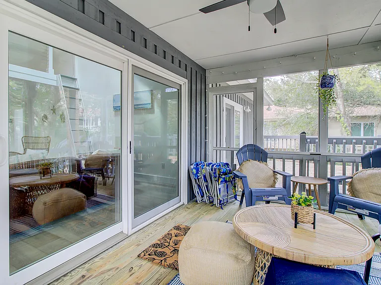 9 Edgewater Aly — Photo 12