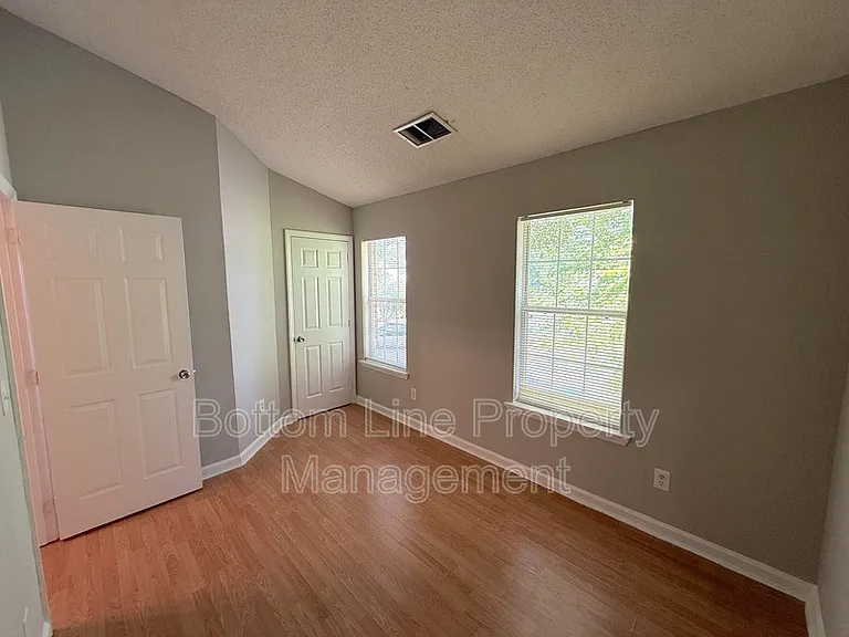 6326 Windsor Gate Ln — Photo 15