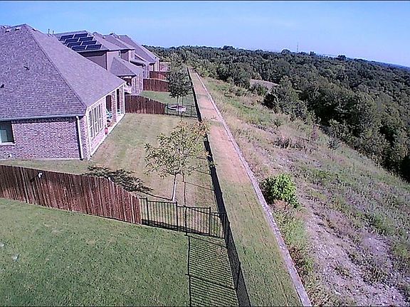 3rd image of 15628 Pioneer Bluff Trl