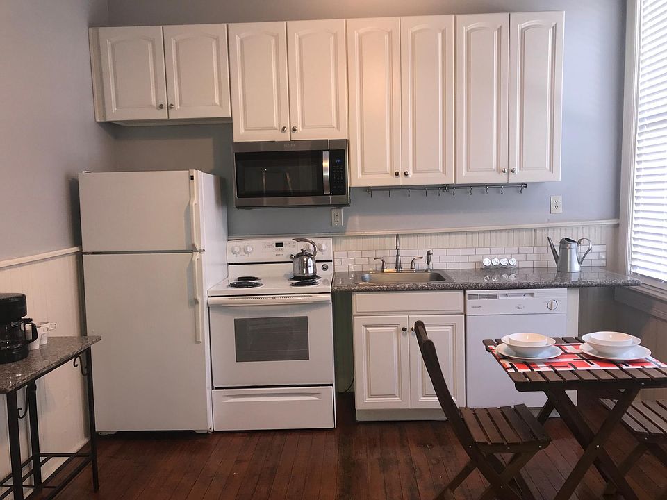 Kitchen Dining combo