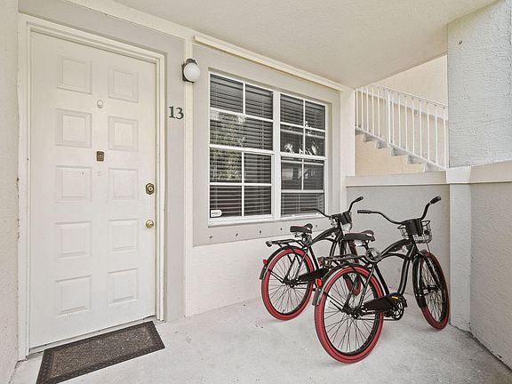 2nd image of 4850 Chancellor Dr APT 13