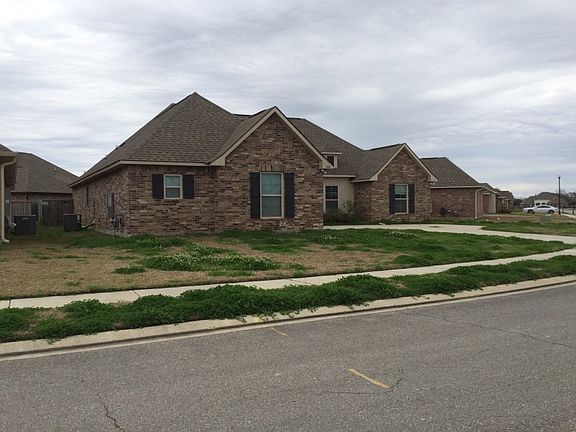 3rd image of 304 Bay Meadow Ln