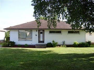 1st image of 3222 Hetzel Dr