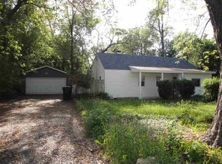 11630 Dorothea Ave, Machesney Park, IL 61115