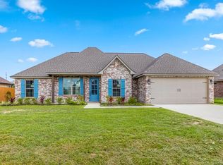 116 Hickory St, Iowa, LA 70647