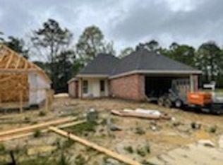 10285 Valmon Burns Way, Denham Springs, LA 70726