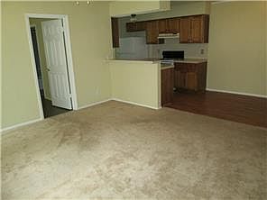 5th image of 6713 Deatonhill Dr #B