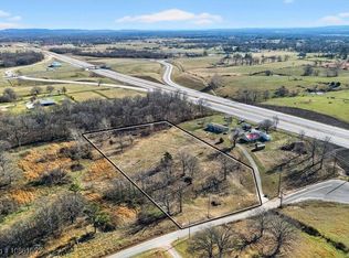 Kelly Rd, Springdale, AR 72762