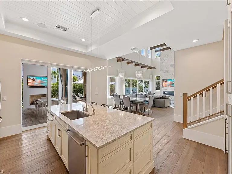 9171 Mercato Ln — Photo 13