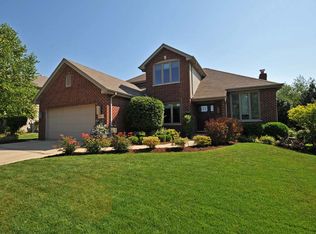 13023 Fairway Dr, Lemont, IL 60439
