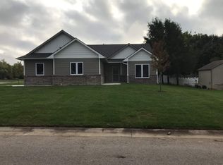 2512 Belmont Pkwy, El Dorado, KS 67042