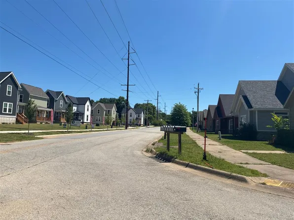 3115 W Old Farmington Rd, Fayetteville, AR 72704