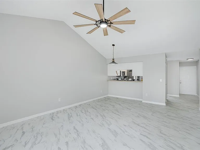 4933 Myrtle Oak Dr #23 — Photo 6