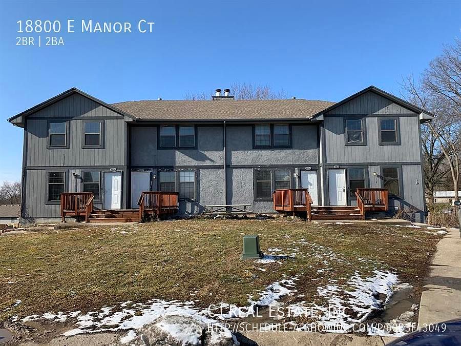 1st image of 18800 E Manor Ct
