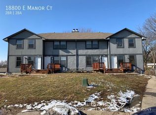 18800 E Manor Ct, Independence, MO 64058