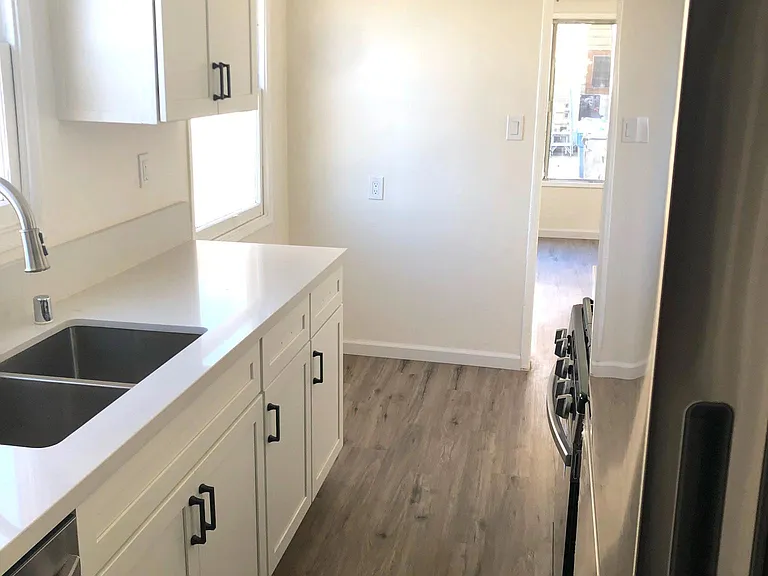 2106 N Vallejo St — Photo 4
