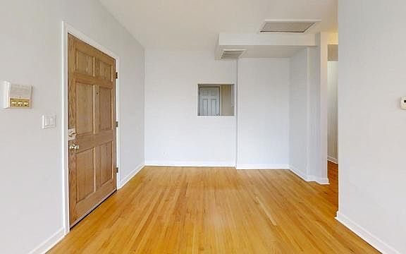 3rd image of 4602 N Kenneth Ave #3B
