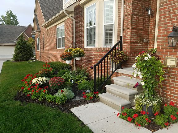 3rd image of 4137 Lonebridge Cir #471