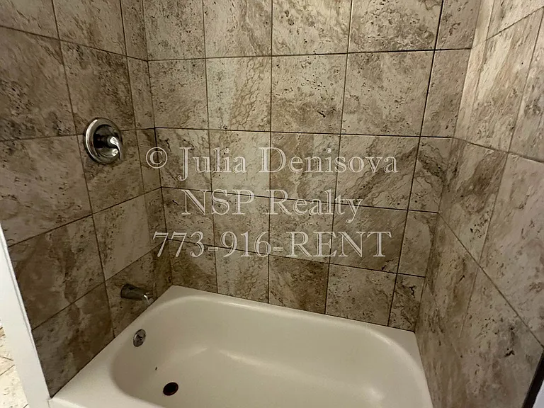 5668 N Ridge Ave #1J — Photo 5