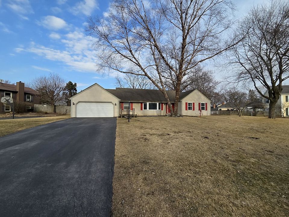 2nd image of 1092 Woodland Hills Rd