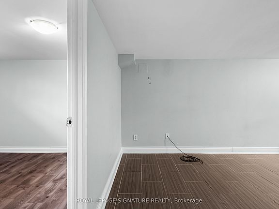 5th image of 112 Foch Ave