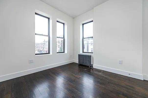 Rented by Nooklyn NYC LLC | media 17