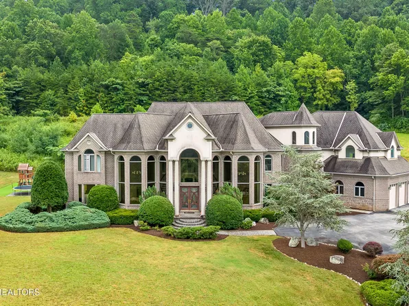 4628 Meredith Rd, Knoxville, TN 37921