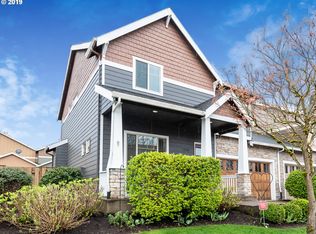 19589 Hummingbird Loop, Oregon City, OR 97045